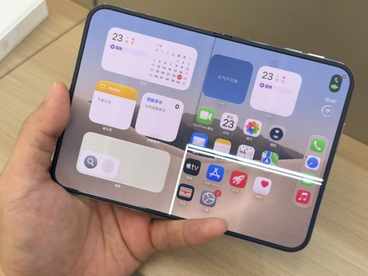 A YouTuber dissected an iPhone Duo and thinks he found the cause of crackgate