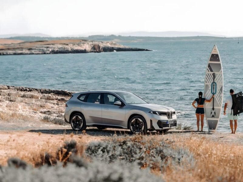 BMW’s new iX3 gets an early loyalty discount