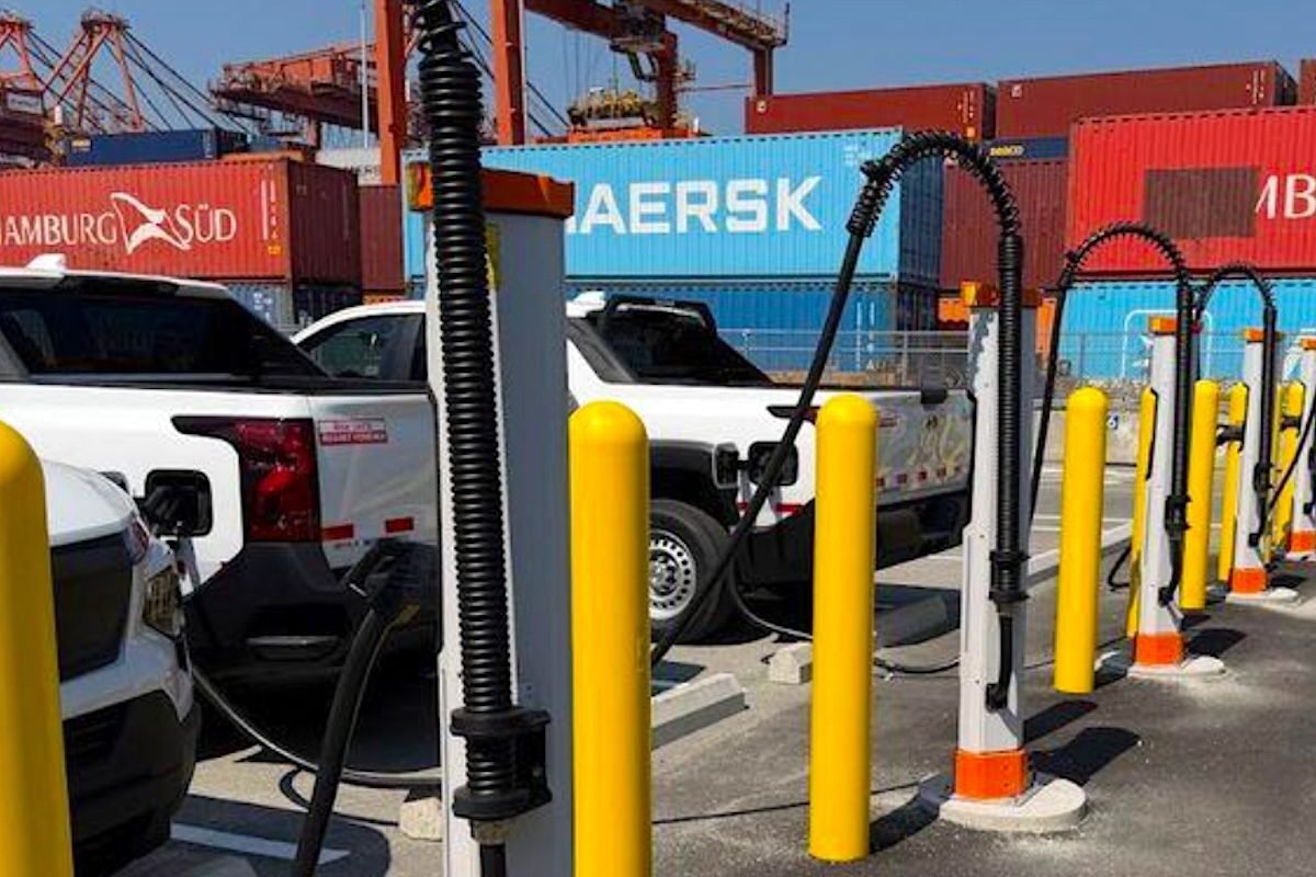 New Kempower charging deal powers up Canadian port operations