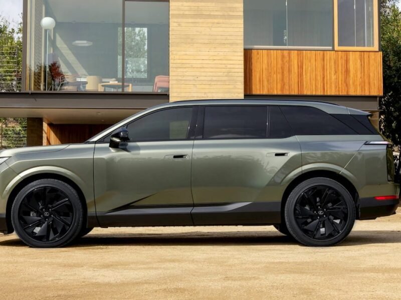 Lexus’ electric 3-row SUV makes its first public appearance