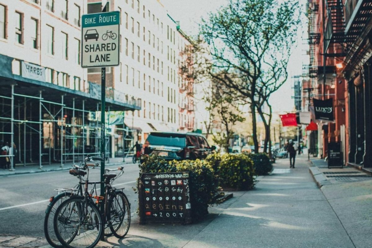 New York considering 20+ new e-bike laws including outlawing Class 3 electric bikes