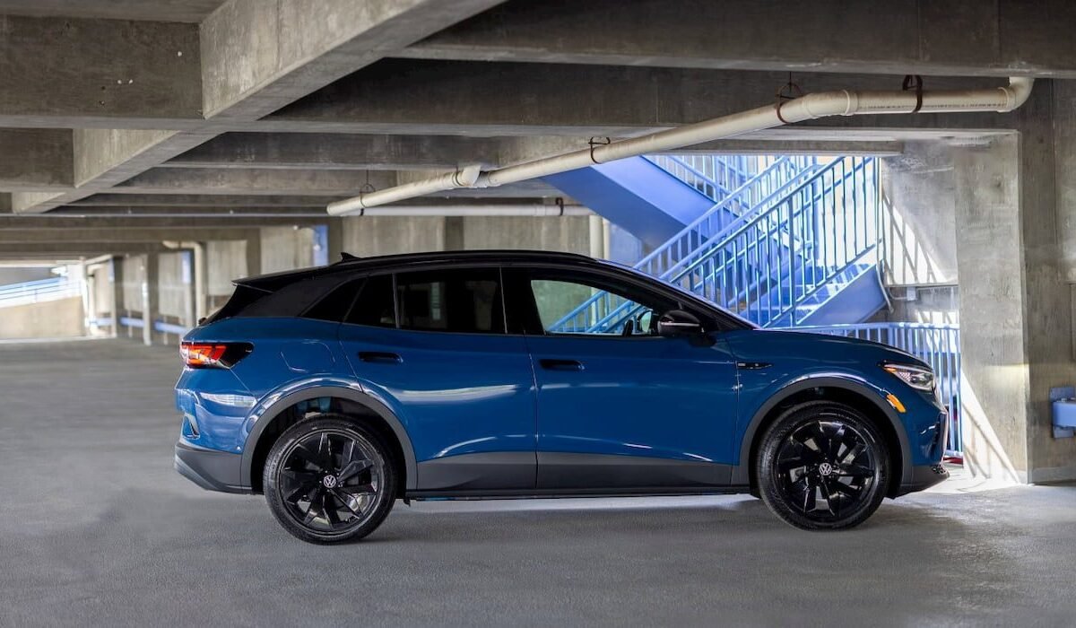 Volkswagen is clearing out ID.4 EVs with a $12,500 discount