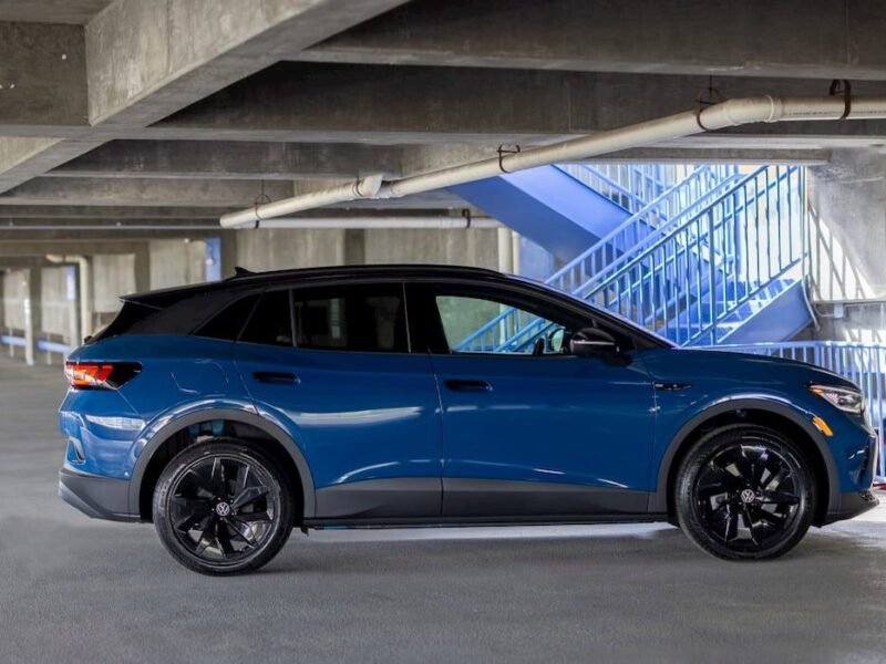 Volkswagen is clearing out ID.4 EVs with a $12,500 discount