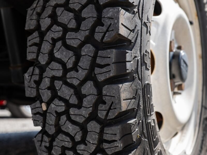 Wide Vs Narrow Tires: Is One Better For Off-Road Performance?
