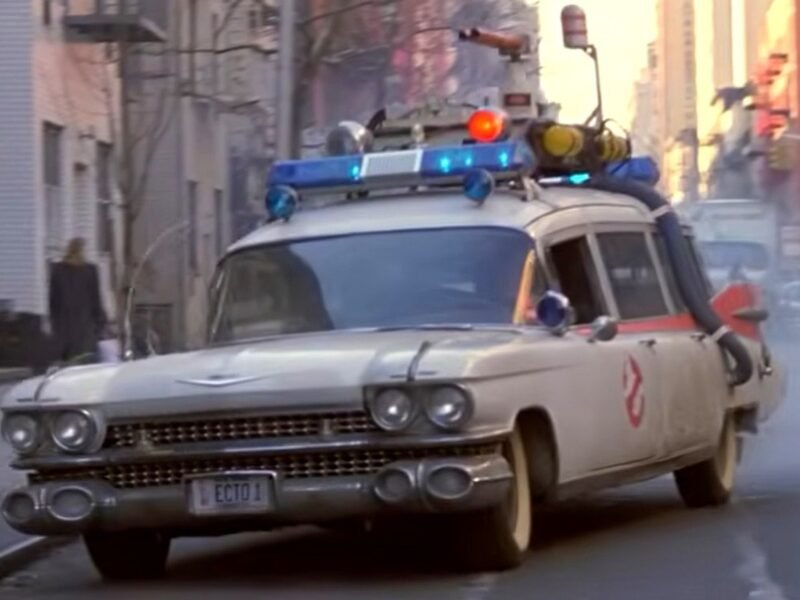 5 Cool Facts About The Ecto-1 Every Ghostbusters Fan Should Know