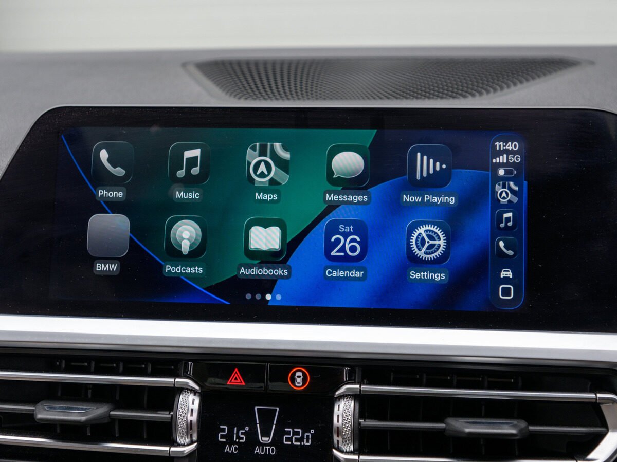Here’s what you need to know before buying a wireless CarPlay adapter