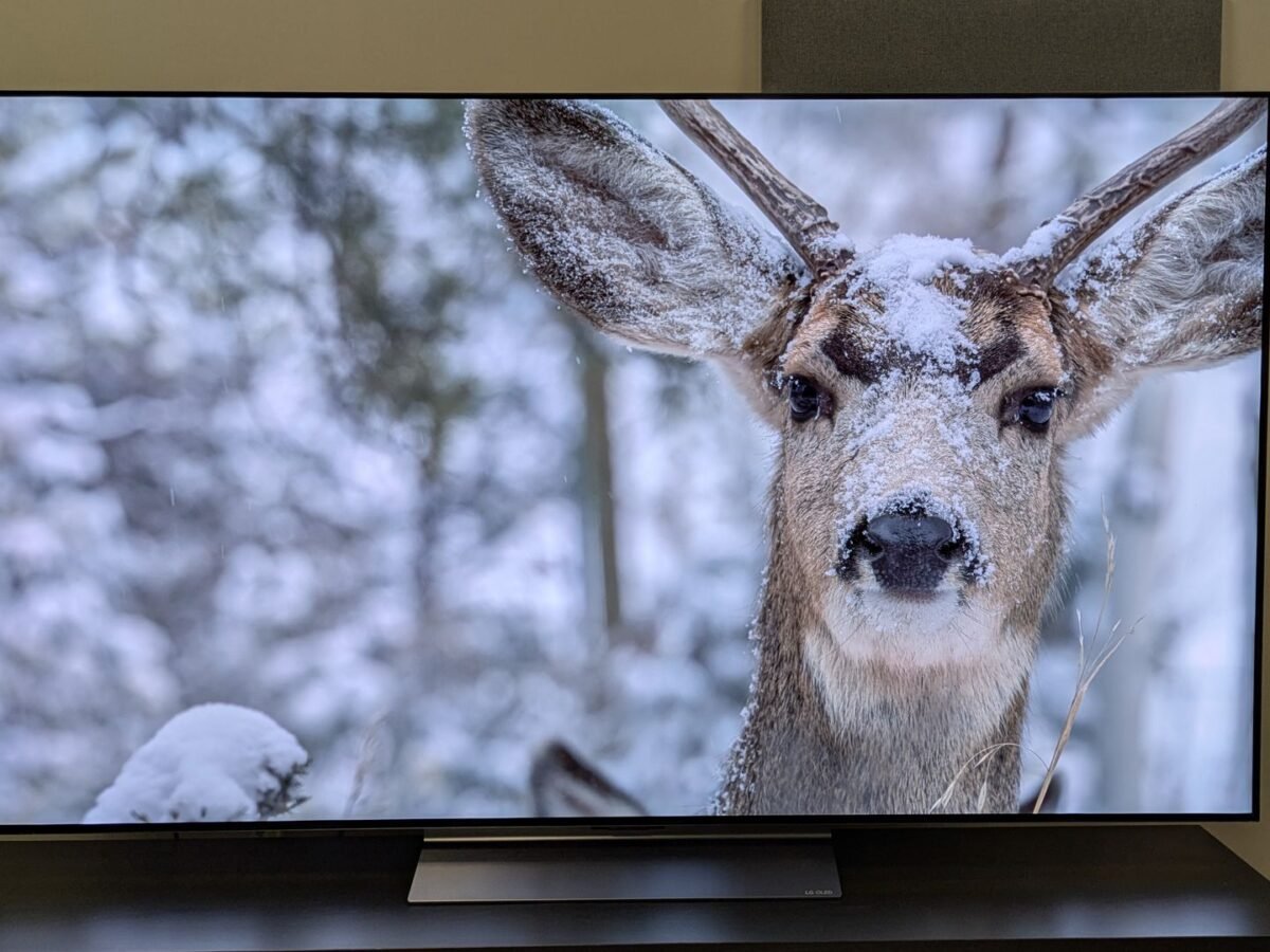 Why wait for Black Friday? The five-star LG C6 OLED TV just dropped to a record-low price on Amazon